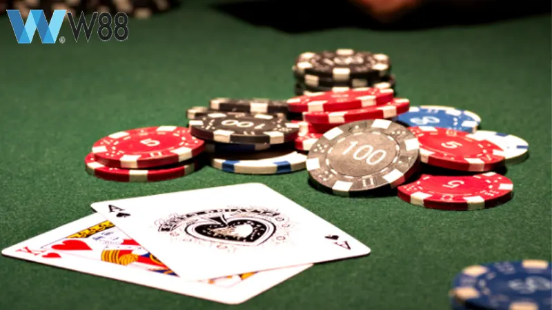 Đánh bài Omaha Poker như thế nào